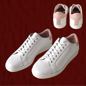 Z shoes Organic Self Love Fierce Edition white Leather Sneakers 39/8 US (NWOB)